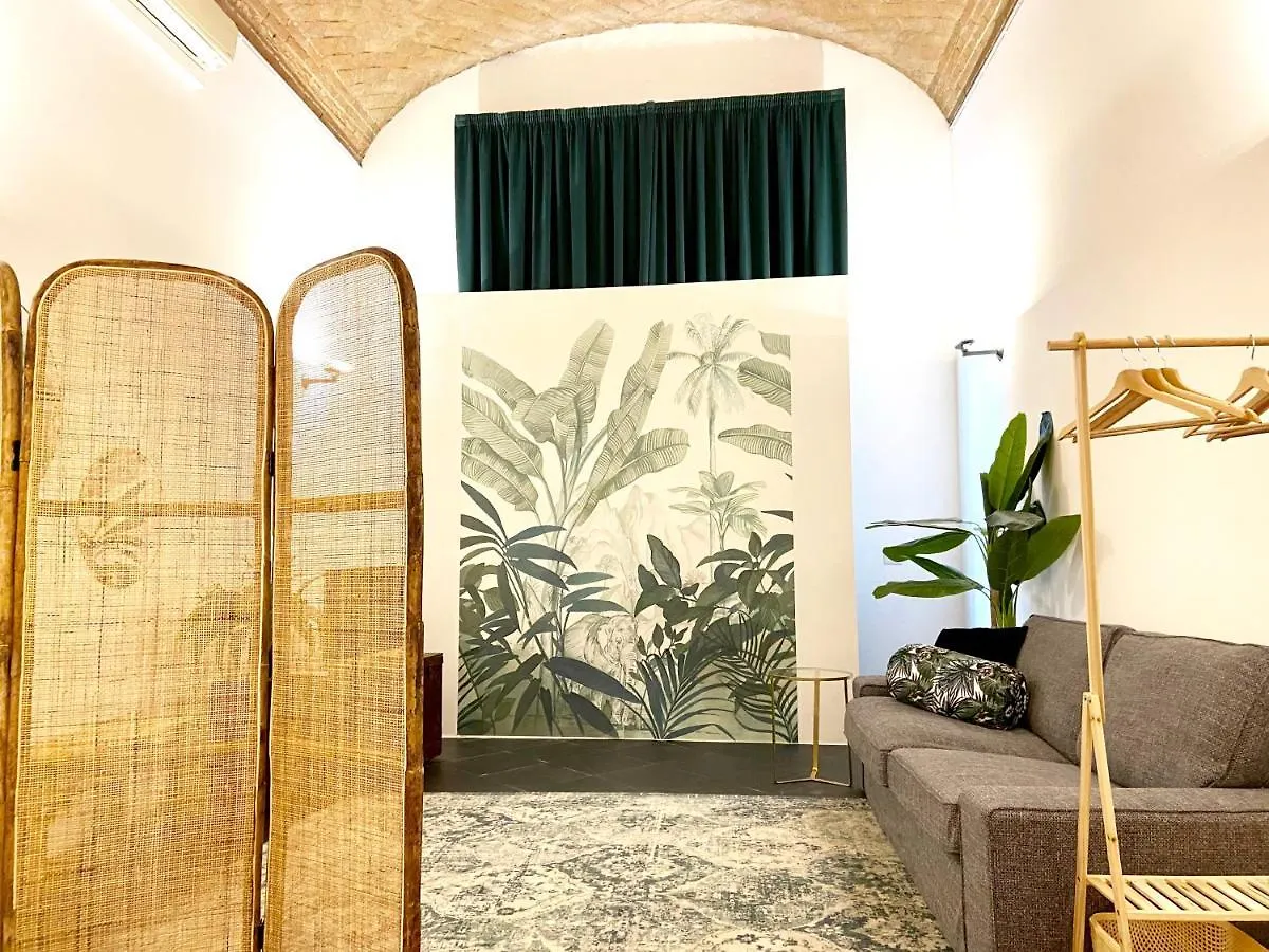 The Jungle Apartment Parma
