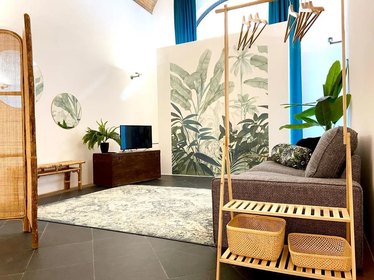 The Jungle Apartment Parma