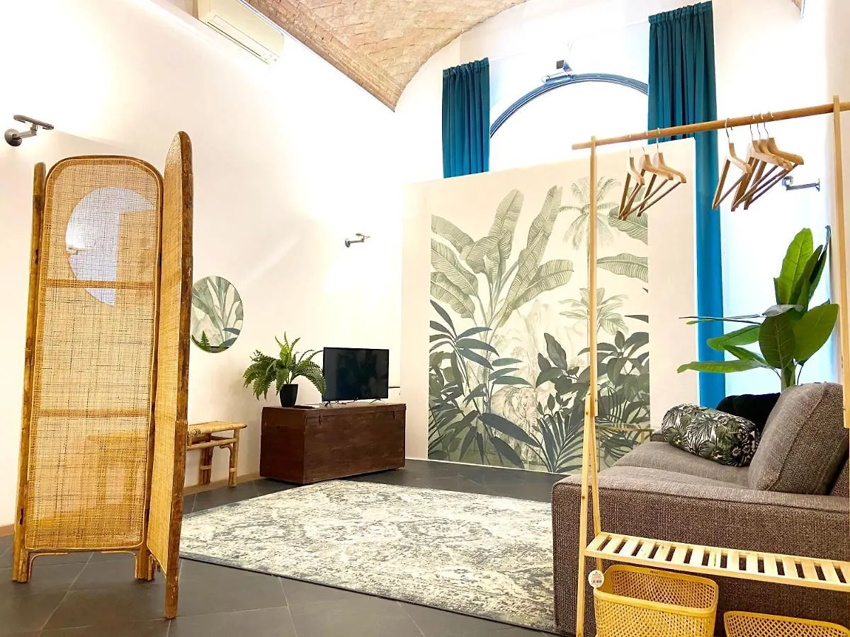 The Jungle Apartment Parma Italy
