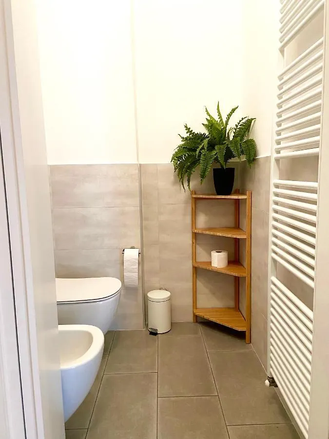 The Jungle Apartment Parma